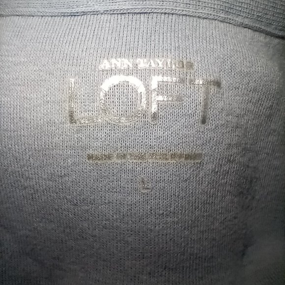 Ann Taylor Loft Light Purple Size Large Fun Neckline Tee-Item #146 - Picture 4 of 4